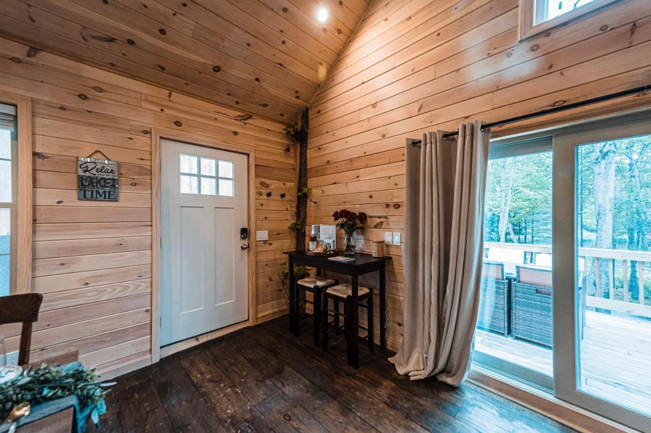 הוילה Moonlight Treehouse At Belgrade Hospitality מראה חיצוני תמונה